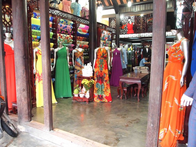 Hoi An, Wietnam, shops 